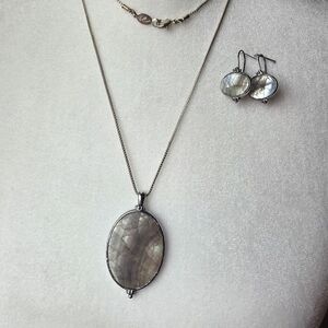 Liz Claiborne Vintage Abalone Necklace Set